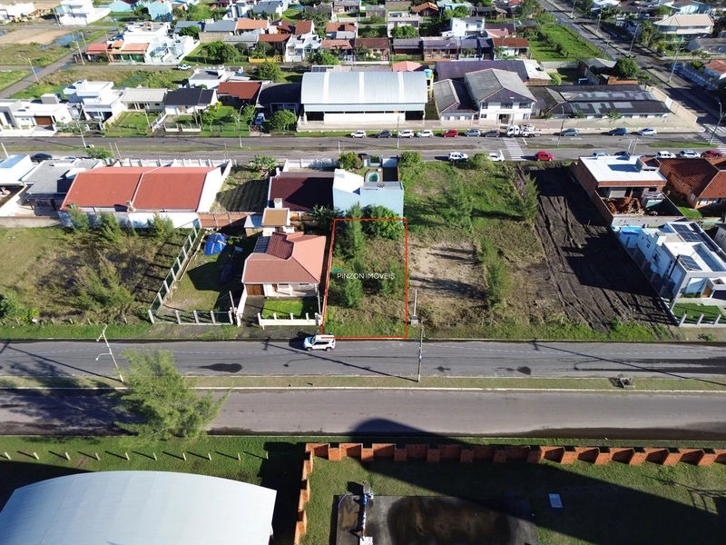 Terreno a 500m da praia.: 2ª foto da galeria de imagens do imóvel