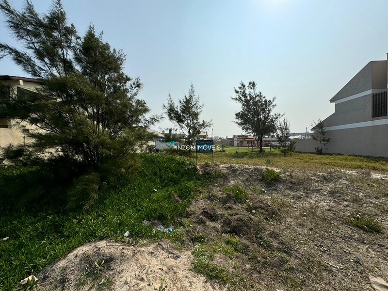 Terreno na beira mar.: 3ª foto da galeria de imagens do imóvel