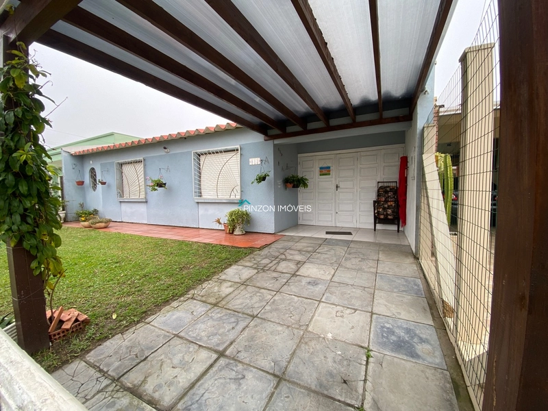 CASA COM EXCELENTE LOCALIZAÇÃO: 2ª foto da galeria de imagens do imóvel