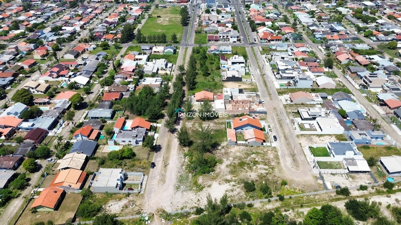 TERRENO A 500 METROS DA PRAIA: 2ª foto da galeria de imagens do imóvel