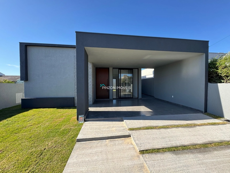 CASA NOVA A 400 METROS DA PRAIA: 1ª foto da galeria de imagens do imóvel