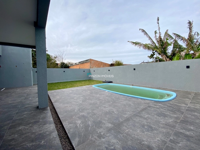 CASA EM ATLÂNTIDA SUL: 5ª foto da galeria de imagens do imóvel