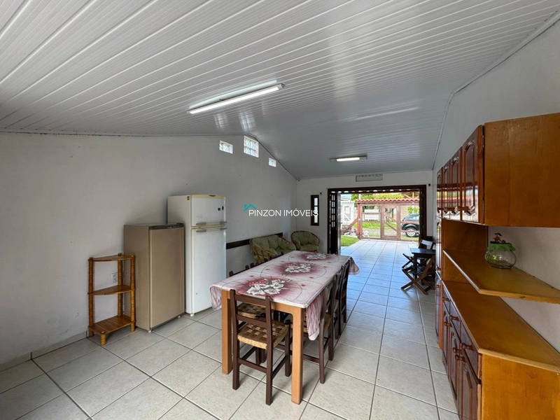 CASA EM ATLÂNTIDA SUL: 17ª foto da galeria de imagens do imóvel