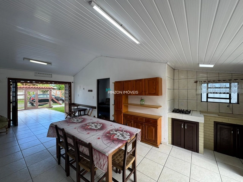 CASA EM ATLÂNTIDA SUL: 16ª foto da galeria de imagens do imóvel