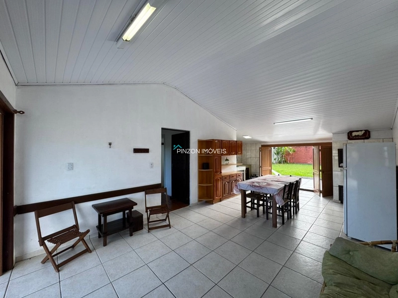 CASA EM ATLÂNTIDA SUL: 15ª foto da galeria de imagens do imóvel