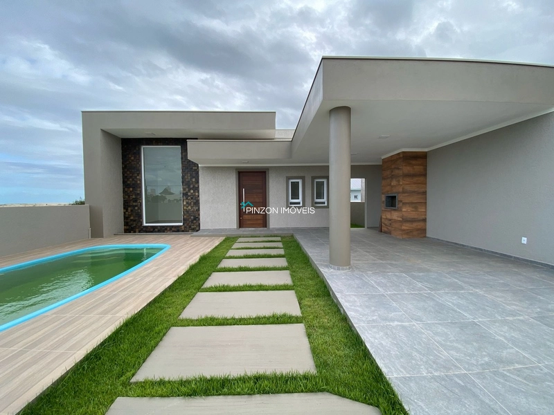 CASA A 60M DA PRAIA EM ARROIO DO SAL: 3ª foto da galeria de imagens do imóvel