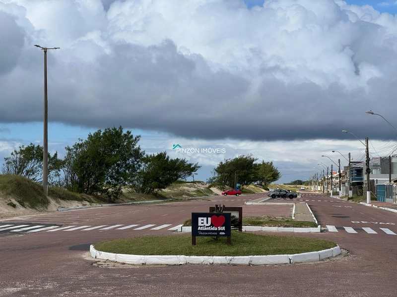 TERRENO NA BEIRA MAR DE ATLÂNTIDA SUL: 5ª foto da galeria de imagens do imóvel