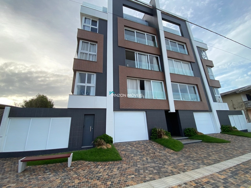 APARTAMENTO COM VISTA PARA O MAR: 1ª foto da galeria de imagens do imóvel