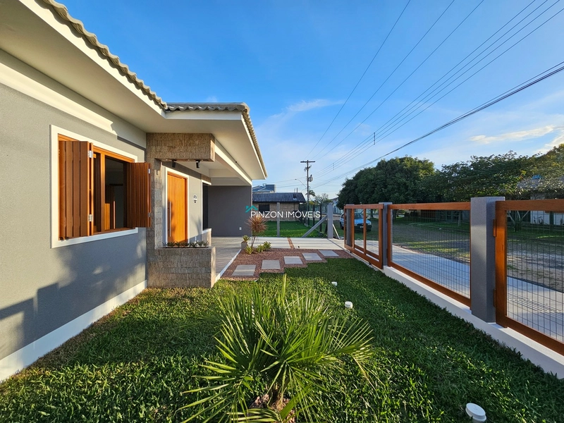 CASA NOVA EM AREIAS BRANCAS - ARROIO DO SAL: 6ª foto da galeria de imagens do imóvel