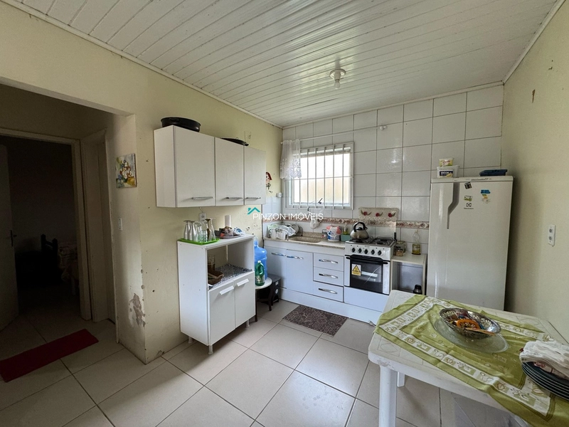 CASA COM PISCINA EM REGIAO DE MORADORES.: 16ª foto da galeria de imagens do imóvel