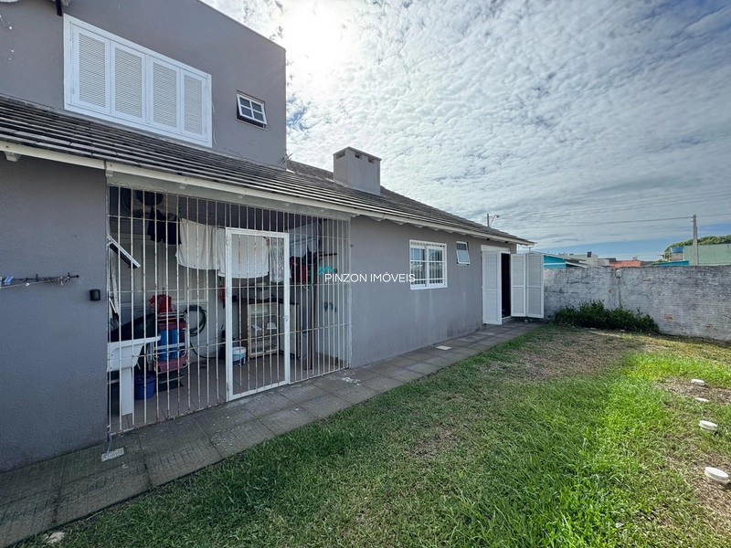 CASA COM PISCINA EM MARIÁPOLIS: 23ª foto da galeria de imagens do imóvel