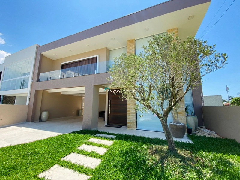 CASA DE ALTO PADRÃO EM ARROIO DO SAL: 1ª foto da galeria de imagens do imóvel