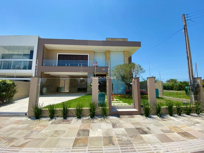 CASA DE ALTO PADRÃO EM ARROIO DO SAL: 4ª foto da galeria de imagens do imóvel