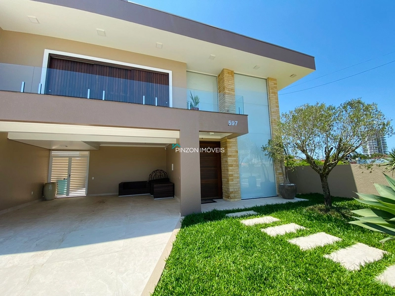 CASA DE ALTO PADRÃO EM ARROIO DO SAL: 3ª foto da galeria de imagens do imóvel