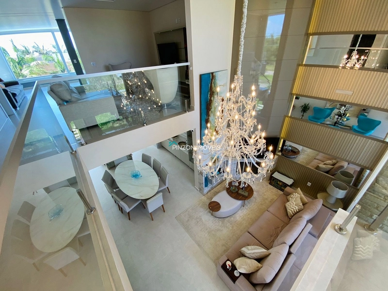 CASA DE ALTO PADRÃO EM ARROIO DO SAL: 9ª foto da galeria de imagens do imóvel