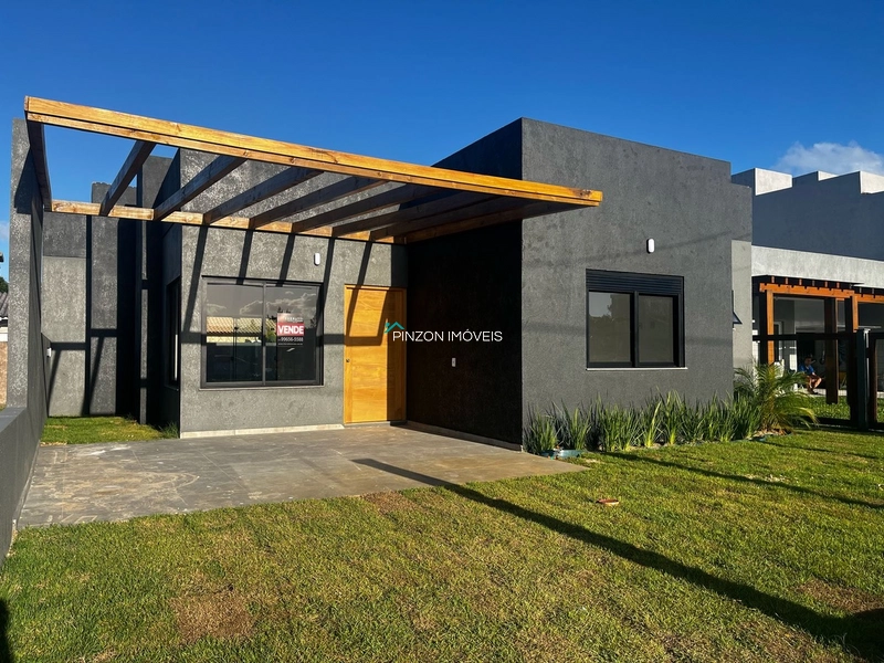 CASA NOVA A 400M DA PRAIA.: 2ª foto da galeria de imagens do imóvel