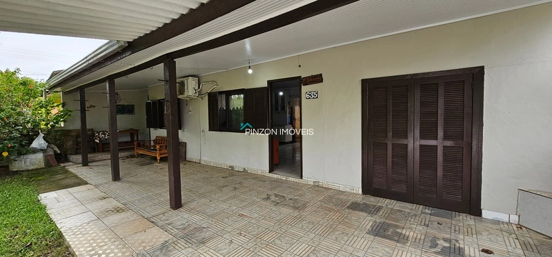 CASA EM AREIAS BRANCAS: 1ª foto da galeria de imagens do imóvel