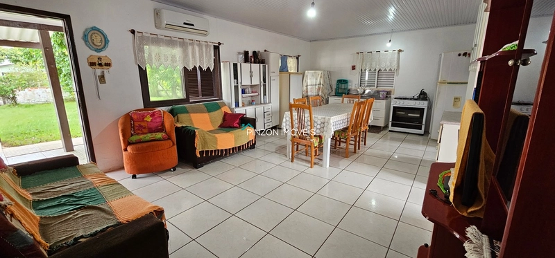 CASA EM AREIAS BRANCAS: 6ª foto da galeria de imagens do imóvel