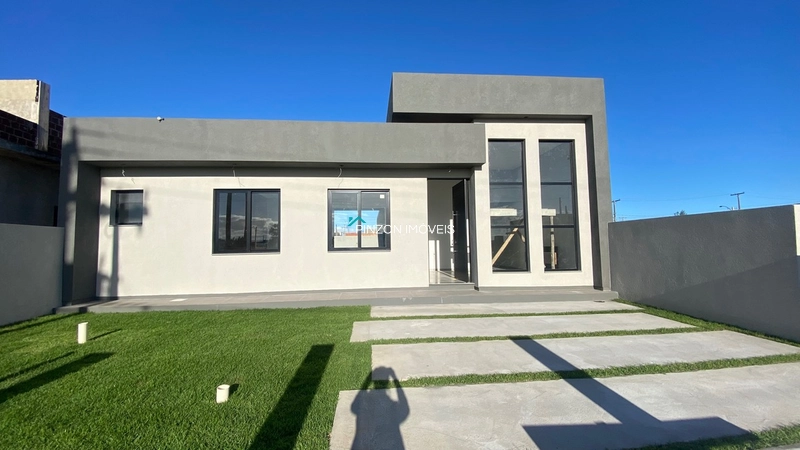 CASA À VENDA: 2ª foto da galeria de imagens do imóvel