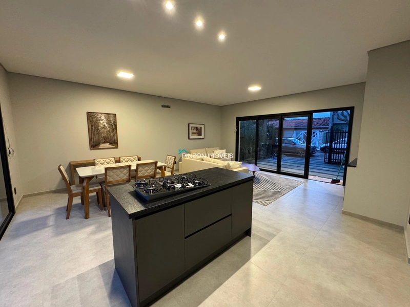 CASA COM PISCINA PRÓXIMA DA PRAIA: 13ª foto da galeria de imagens do imóvel