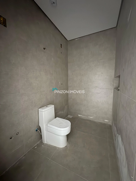 CASA COM PISCINA A 400 METROS DA PRAIA: 20ª foto da galeria de imagens do imóvel