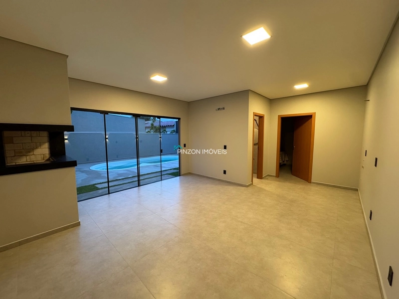 CASA COM PISCINA PRÓXIMA DA PRAIA: 22ª foto da galeria de imagens do imóvel