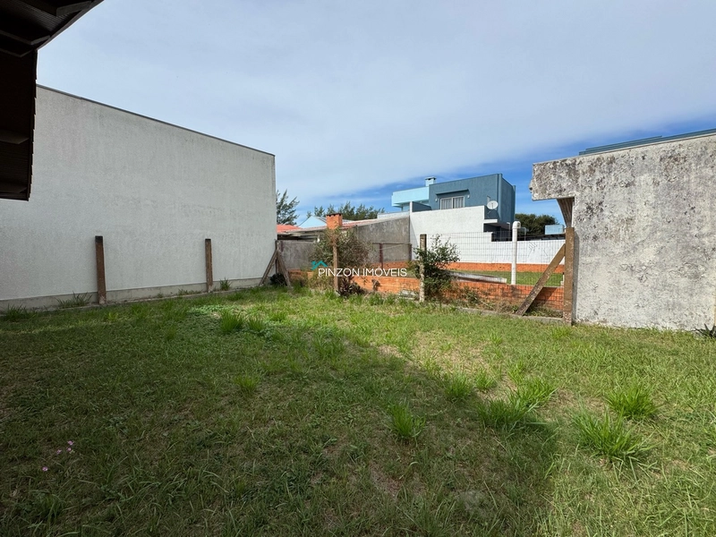 CASA NA AVENIDA SAQUAREMA A 250 METROS DA PRAIA: 5ª foto da galeria de imagens do imóvel