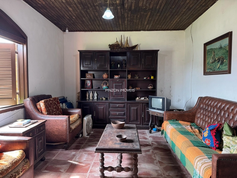 CASA NA AVENIDA SAQUAREMA A 250 METROS DA PRAIA: 7ª foto da galeria de imagens do imóvel