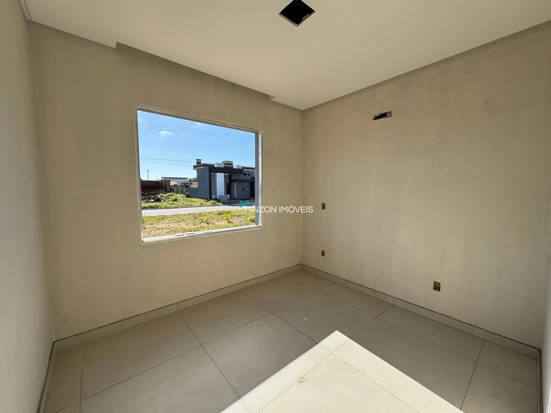 CASA EM CONSTRUÇÃO NA AVENIDA: 11ª foto da galeria de imagens do imóvel