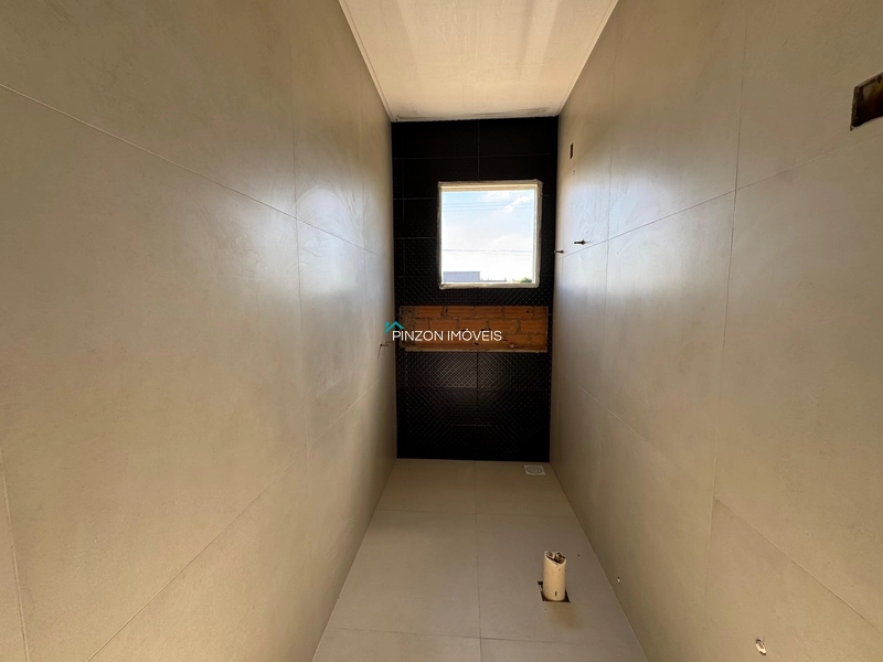 CASA EM CONSTRUÇÃO NA AVENIDA: 13ª foto da galeria de imagens do imóvel