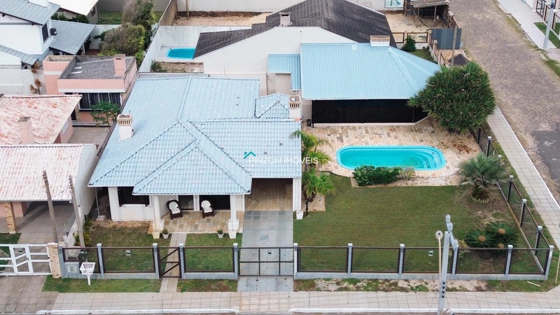 CASA COM DOIS TERRENOS A 150M DA PRAIA: 28ª foto da galeria de imagens do imóvel