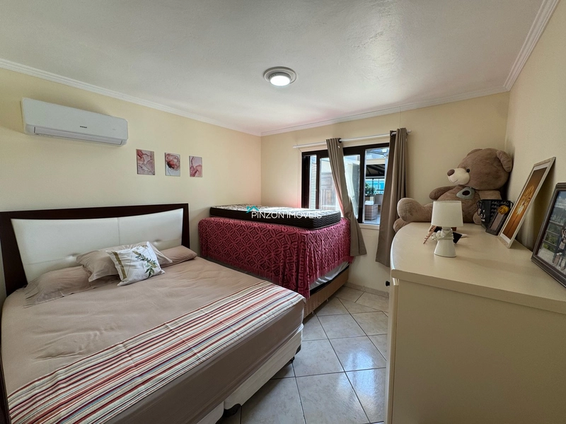 CASA COM DOIS TERRENOS A 150M DA PRAIA: 24ª foto da galeria de imagens do imóvel