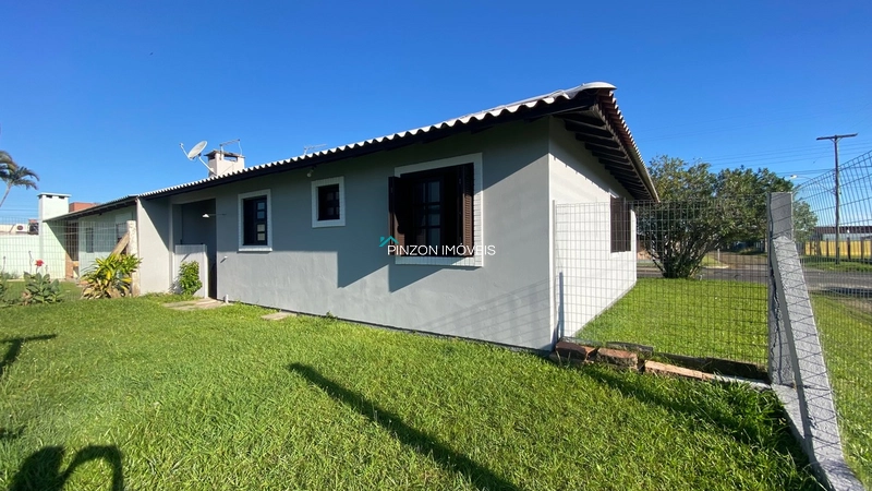 CASA À VENDA EM AVENIDA: 14ª foto da galeria de imagens do imóvel