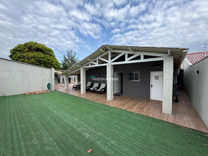CASA COM PISCINA E DOIS TERRENOS: 17ª foto da galeria de imagens do imóvel