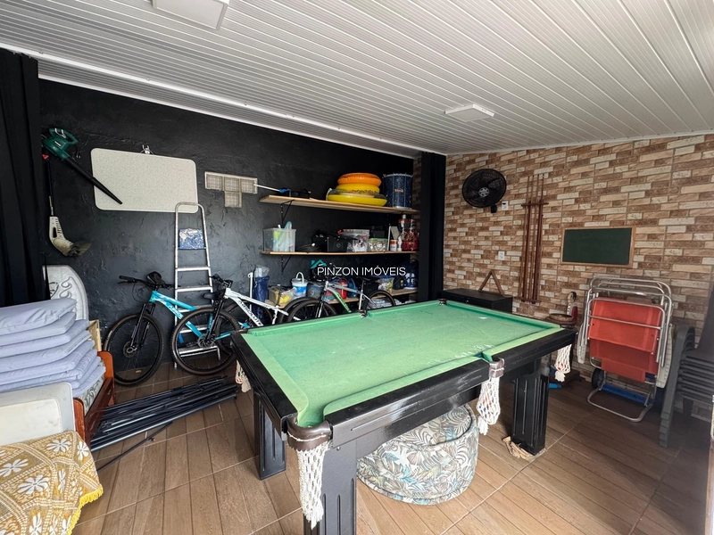 CASA COM PISCINA E DOIS TERRENOS: 32ª foto da galeria de imagens do imóvel