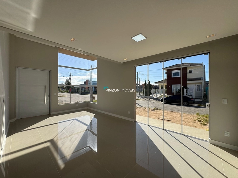 Casa nova em avenida próxima ao centro.: 6ª foto da galeria de imagens do imóvel