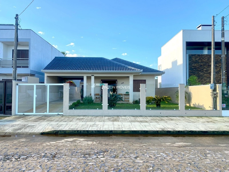 Casa no Bairro Vista alegre!: 3ª foto da galeria de imagens do imóvel