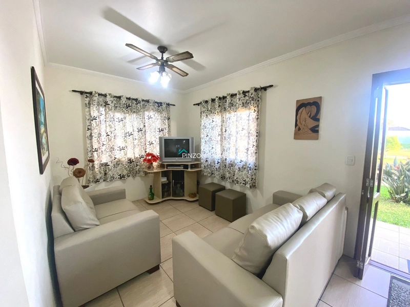 Casa no Bairro Vista alegre!: 6ª foto da galeria de imagens do imóvel