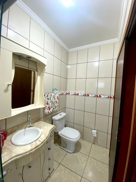 Casa no Bairro Vista alegre!: 16ª foto da galeria de imagens do imóvel