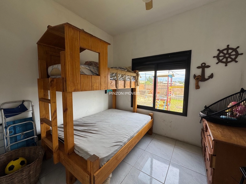 Casa em Atlântida Sul: 10ª foto da galeria de imagens do imóvel
