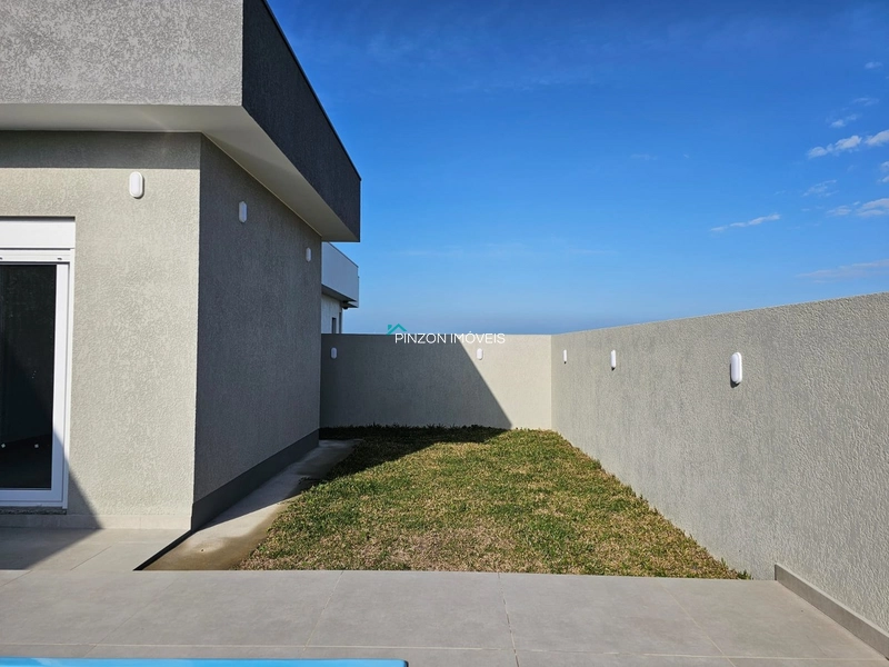 CASA DE ALTO PADRÃO A 200 METROS DO MAR: 29ª foto da galeria de imagens do imóvel