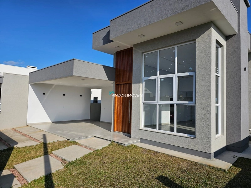 CASA DE ALTO PADRÃO A 200 METROS DO MAR: 1ª foto da galeria de imagens do imóvel