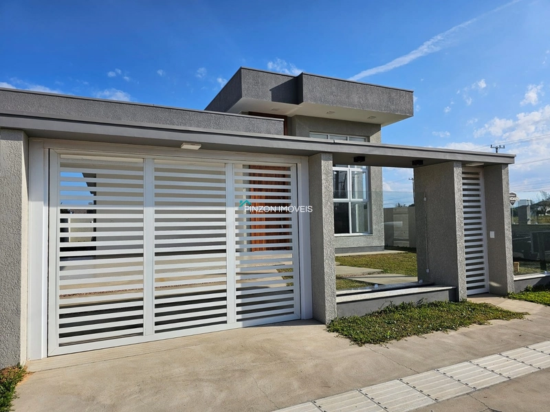 CASA DE ALTO PADRÃO A 200 METROS DO MAR: 6ª foto da galeria de imagens do imóvel