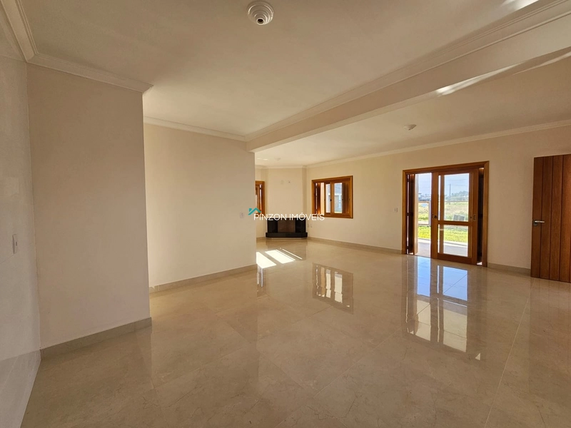 CASA DE ESQUINA COM 3 DORMITÓRIOS A 300M DO MAR EM ARROIO DO SAL: 16ª foto da galeria de imagens do imóvel