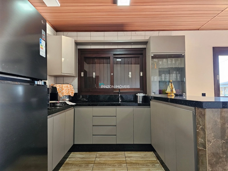 CASA COM DOIS TERRENOS A 300 METROS DO MAR EM ARROIO DO SAL: 13ª foto da galeria de imagens do imóvel