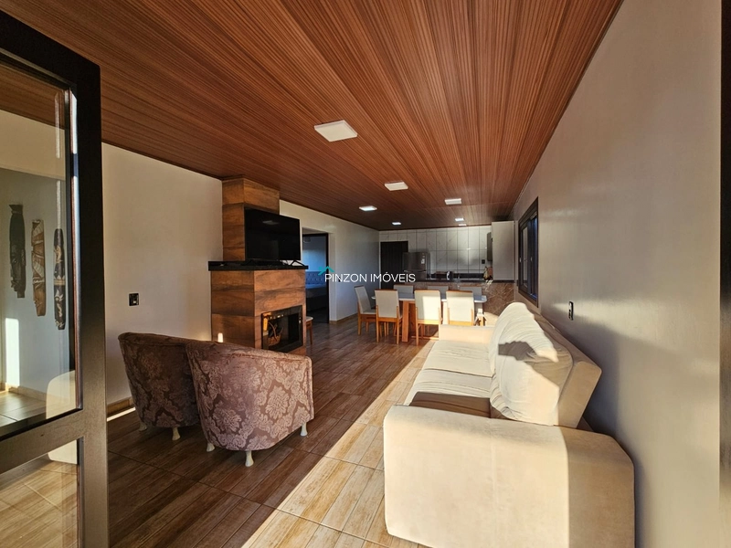 CASA COM DOIS TERRENOS A 300 METROS DO MAR EM ARROIO DO SAL: 4ª foto da galeria de imagens do imóvel