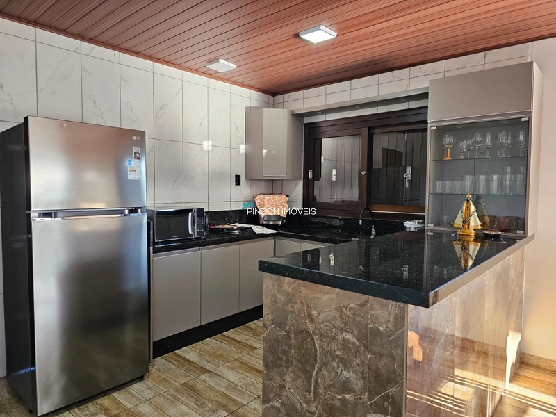 CASA COM DOIS TERRENOS A 300 METROS DO MAR EM ARROIO DO SAL: 11ª foto da galeria de imagens do imóvel