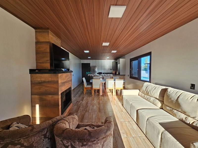 CASA COM DOIS TERRENOS A 300 METROS DO MAR EM ARROIO DO SAL: 5ª foto da galeria de imagens do imóvel