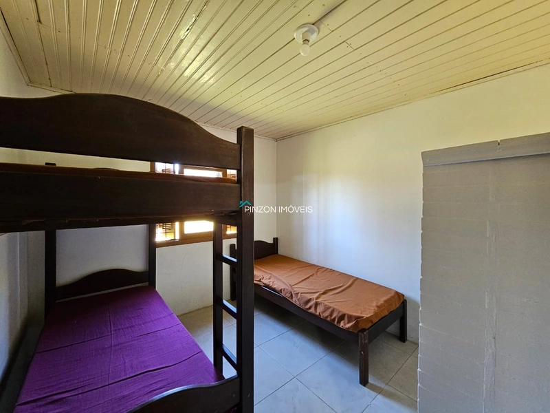 CASA EM AREIAS BRANCAS 350 METROS DO MAR: 11ª foto da galeria de imagens do imóvel