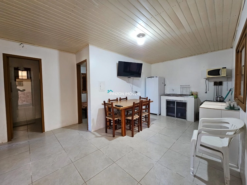 CASA EM AREIAS BRANCAS 350 METROS DO MAR: 6ª foto da galeria de imagens do imóvel